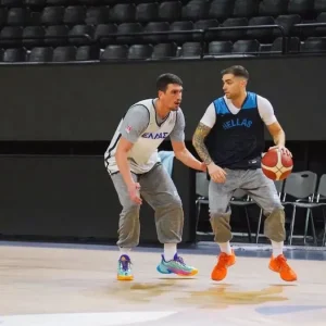 Εθνική μπάσκετ: Τολιόπουλος, Λαρεντζάκης και Νετζήπογλου ενσωματώθηκαν στην προετοιμασία για τα δύο ματς με το Μαυροβούνιο