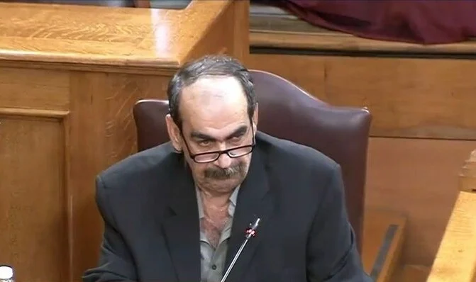 Φραπές: Στο «σκαμνί» για απείθεια επειδή δεν πήγε την πρώτη φορά στην Εξεταστική