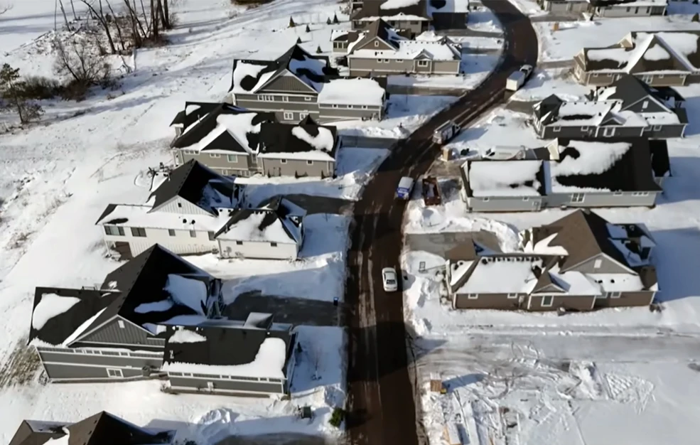 Η πλούσια γειτονιά που δεν εμφανιζόταν στο Google Maps και οι εικόνες που κατέγραψε ένας influencer