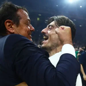 Δημήτρης Γιαννακόπουλος για Εργκίν Αταμάν: «Αν δεν ταιριάζαμε, δεν θα συμπεθεριάζαμε»