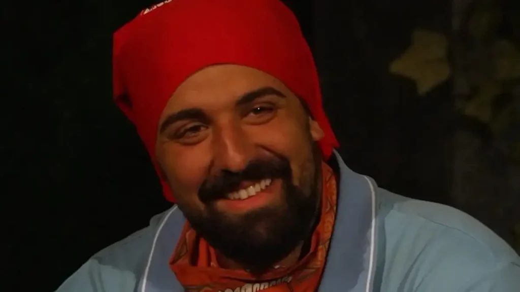 Survivor: Ο Gio Kay αποχώρησε οικειοθελώς – «Είμαι το outsider σε αυτό το παιχνίδι» είπε στο συμβούλιο