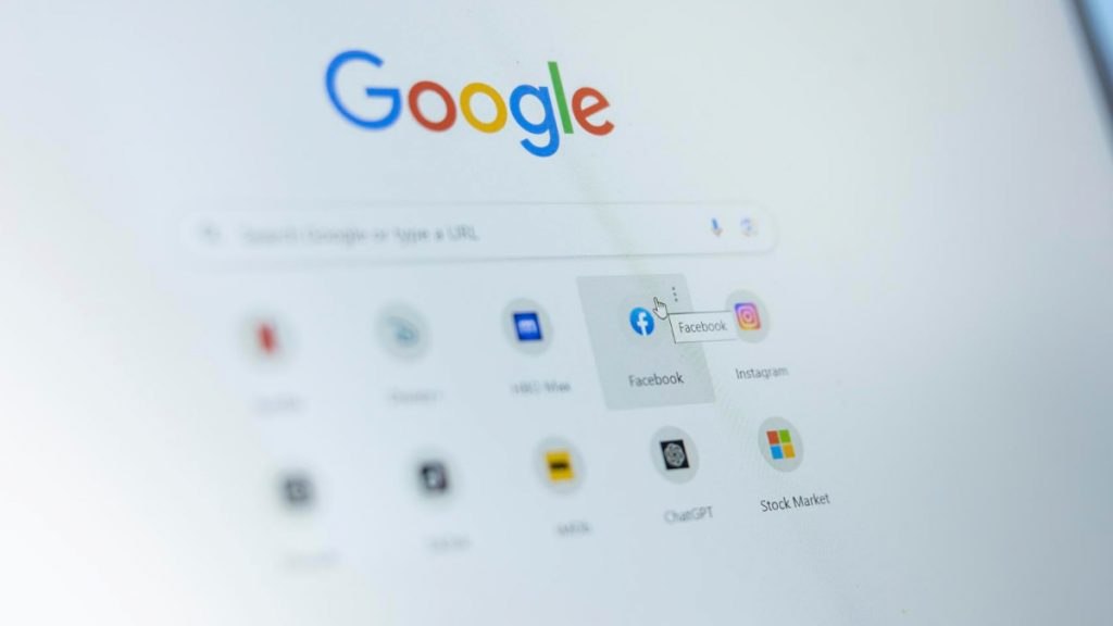Νέο εργαλείο Google: Πώς μπορείς να δεις και να διαγράψεις στοιχεία σου από το ίντερνετ
