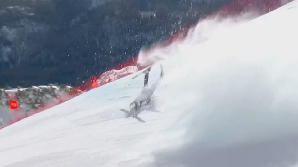 Χειμερινοί Ολυμπιακοί Αγώνες: Σοκαριστικό ατύχημα για τη Λίντσεϊ Βον που αγωνιζόταν με κομμένο χιαστό, ούρλιαζε από τον πόνο