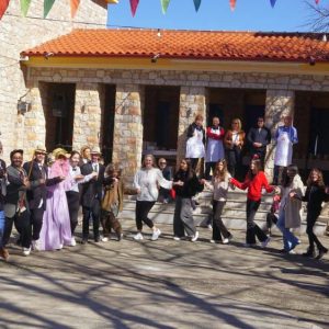 Πολύς κόσμος στα παραδοσιακά κούλουμα στην Αμφίκλεια