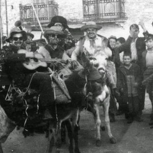 Πάμε να ταξιδέψουμε στο χρόνο - Απόκριες στην παλαιότερη Αμφίκλεια (ΦΩΤΟ)