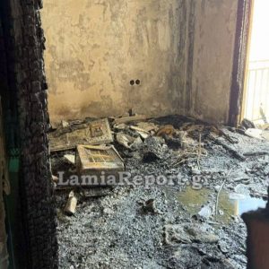 Λαμία: Γυναίκα απανθρακώθηκε από πυρκαγιά σε διαμέρισμα - Τραγωδία τα ξημερώματα στο κέντρο της πόλης - ΒΙΝΤΕΟ
