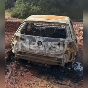 Νέα Πέραμος: Φύλλο και φτερό το καμένο αυτοκίνητο των δραστών της δολοφονίας του 27χρονου