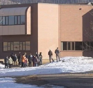 Μια 18χρονη τρανς γυναίκα φέρεται να διέπραξε το μακελειό σε σχολείο του Καναδά με τους 8 νεκρούς