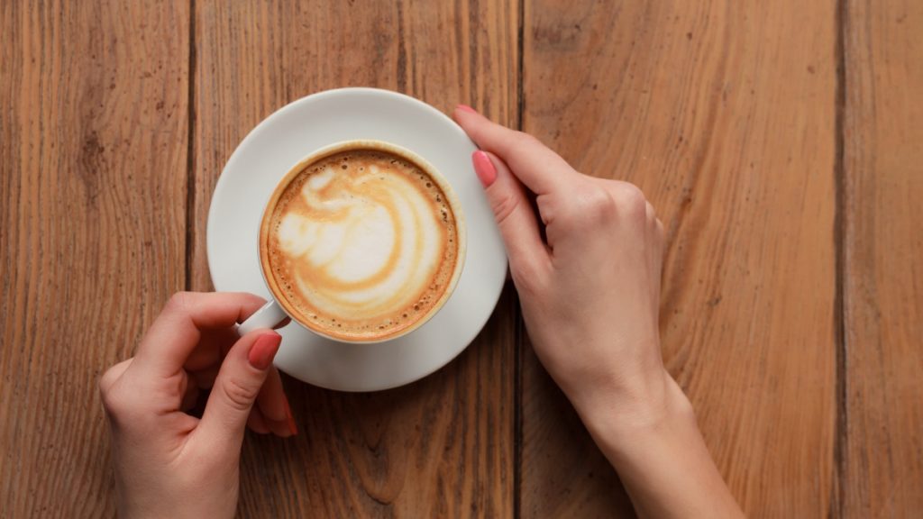 Καφές και τσάι για δυνατό μυαλό χωρίς άνοια - Πόσα φλιτζάνια κάνουν τη διαφορά