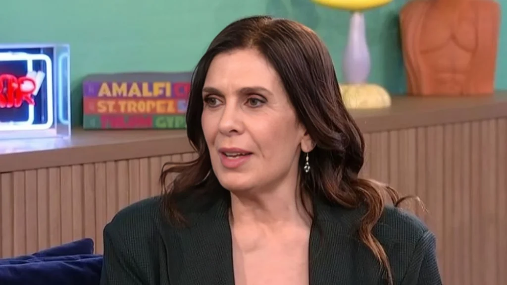 Κατερίνα Διδασκάλου: Αν γινόμουν μητέρα τώρα, θα ήμουν αλλιώτικη, θα πίεζα λιγότερο τα παιδιά μου