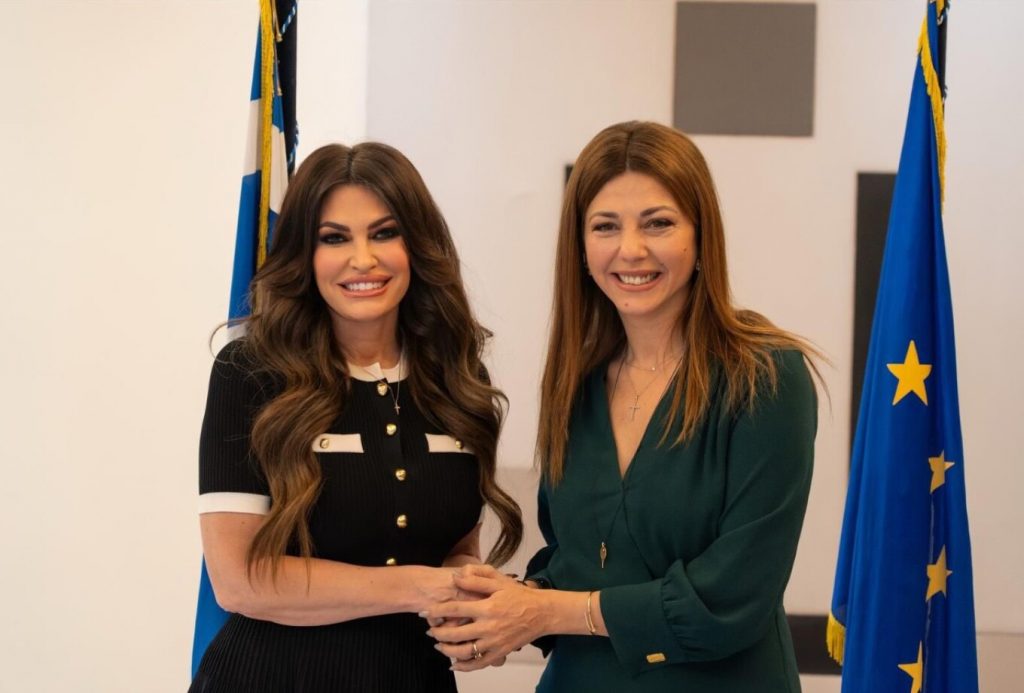 Συνάντηση Ζαχαράκη με Γκίλφοϊλ: «Η ελληνοαμερικανική συνεργασία στην παιδεία είναι επένδυση στο κοινό μας μέλλον»