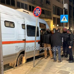 Φυλακές Δομοκού: ««Έστησαν τη δολοφονία του παιδιού μου μέσα στη φυλακή. Τι είναι εδώ Μεξικό;», ξεσπά η μητέρα του θύματος - ΒΙΝΤΕΟ