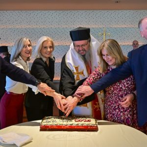 Κοπή πίτας για την Αποκεντρωμένη Διοίκηση Θεσσαλίας - Στερεάς Ελλάδας (ΦΩΤΟ)