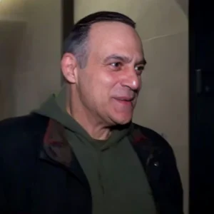 Κρατερός Κατσούλης για Κατερίνα Καραβάτου: Είναι μια παρουσιάστρια που έχει αποδείξει την αξία της