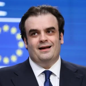 Πιερρακάκης: «Η έλλειψη αποτελεσματικότητας, διαβρώνει την εμπιστοσύνη σε πολλές κοινωνίες»