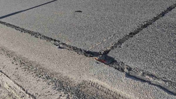 Λακκούβες και μπαλώματα!