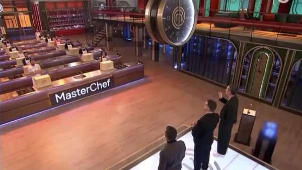 Masterchef: Το πρώτο Mystery Box με ξεχωριστό καλεσμένο και οι φόβοι των παικτών για δεύτερο σπίτι με διαγωνιζόμενους