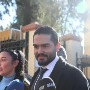 Χρήστος Μάστορας: «Μακάρι να γινόταν σήμερα – Είμαι εδώ για να αναλάβω τις ευθύνες μου» – Τέταρτη αναβολή στη δίκη για επικίνδυνη οδήγηση υπό την επήρεια αλκοόλ