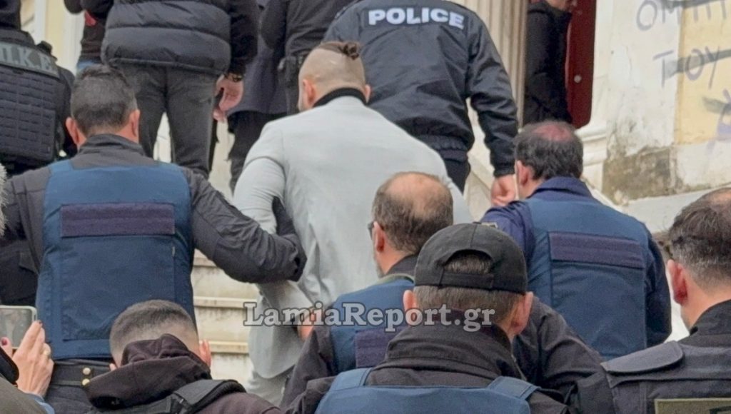 Φυλακές Δομοκού: Αναπαράσταση του φονικού ζήτησε ο δικηγόρος του δράστη - Σοκαρισμένος δηλώνει ο Αρχιφύλακας αρνούμενος την εμπλοκή του (ΒΙΝΤΕΟ)