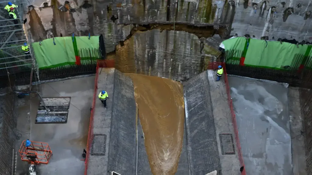 Μετρό: Με το «Break on through» των Doors η άφιξη του μετροπόντικα στον Ευαγγελισμό