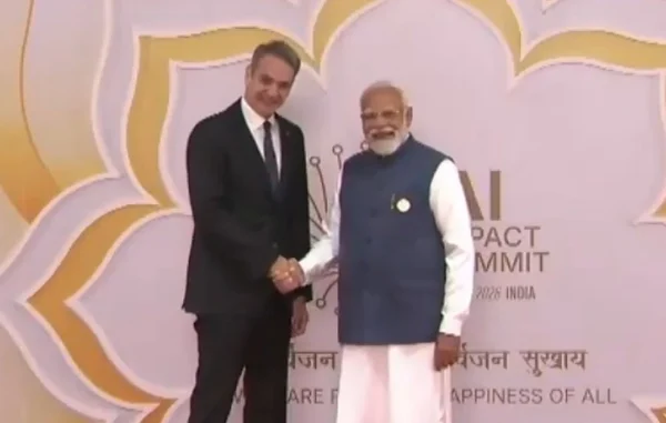 Στην Ινδία ο Κυριάκος Μητσοτάκης – Θερμή υποδοχή από τον Ναρέντρα Μόντι - Δείτε βίντεο