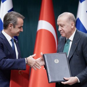 Σε θερμό κλίμα η επί 1,5 ώρα συνάντηση Μητσοτάκη με Ερντογάν - Άρση του casus belli ζήτησε ο πρωθυπουργός, όσα έγιναν στο Λευκό Παλάτι