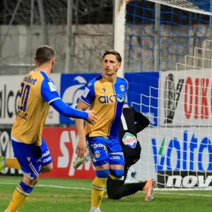 Αστέρας Τρίπολης – Βόλος 2-0: Ο Μπαρτόλο έσπασε το αρνητικό σερί των Αρκάδων στη Super League