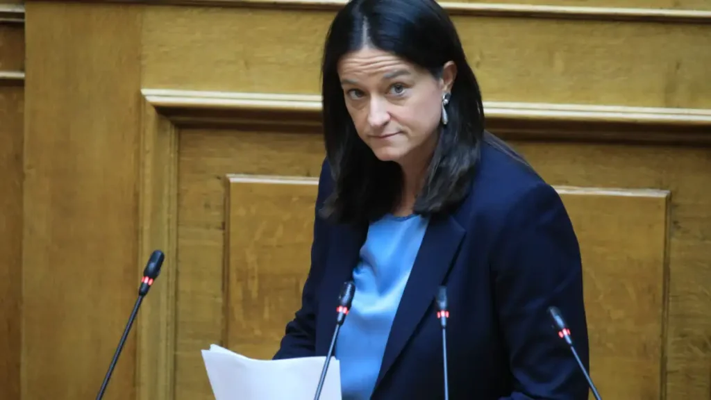 Νίκη Κεραμέως για Εθνική Κοινωνική Συμφωνία: Ανοίγει ο δρόμος για αυξήσεις μισθών και παροχών