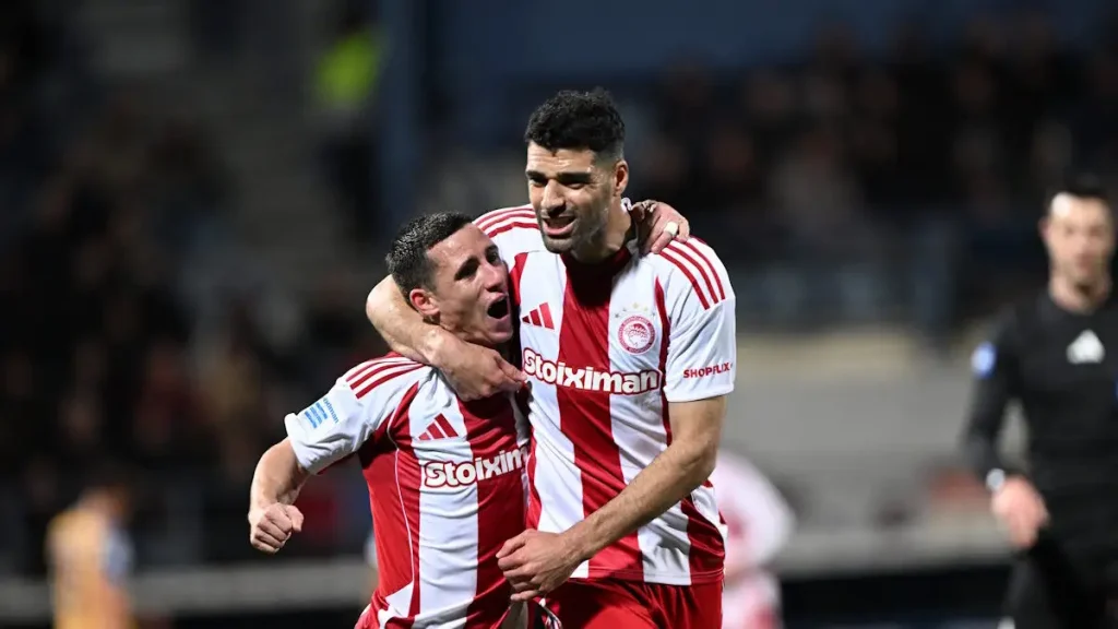 Αστέρας Τρίπολης – Ολυμπιακός 0-3: Πέρασε νικηφόρα από το «Κολοκοτρώνης» και έκανε και πάλι ερυθρόλευκη την κορυφή