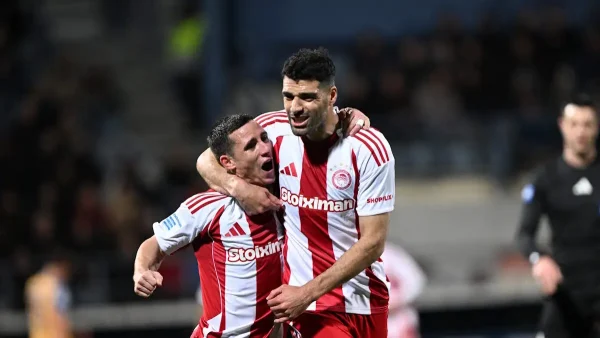 Αστέρας Τρίπολης – Ολυμπιακός 0-3: Πέρασε νικηφόρα από το «Κολοκοτρώνης» και έκανε και πάλι ερυθρόλευκη την κορυφή