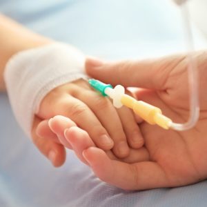 Στο νοσοκομείο με ιογενή μηνιγγίτιδα μαθητής δημοτικού σχολείου στον Βόλο