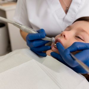 To Φθιωτικό Σωματείο Γονέων & Κηδεμόνων ΑμεΑ ευχαριστεί την οδοντίατρο, Όλγα Κορέντζελου