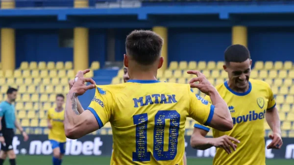 Παναιτωλικός – Αστέρας Τρίπολης 3-1: Δεύτερη σερί εντυπωσιακή νίκη για τους Αγρινιώτες, στην προτελευταία θέση οι Αρκάδες