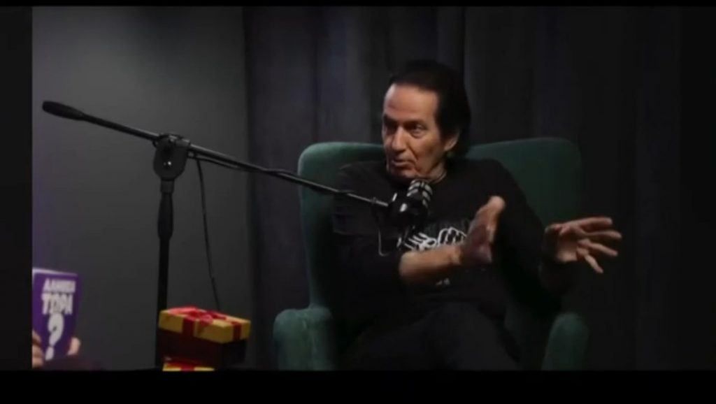 Πασχάλης: «Ο Σάκης Ρουβάς μπορεί να συγκριθεί με την δική μου πορεία σαν σούπερ σταρ»