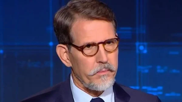 Ο Παύλος ντε Γκρες απαντά για το ενδεχόμενο δημιουργίας κόμματος: «Θέλω να προσφέρω στην χώρα μου, πολλά περνούν από το μυαλό μου»