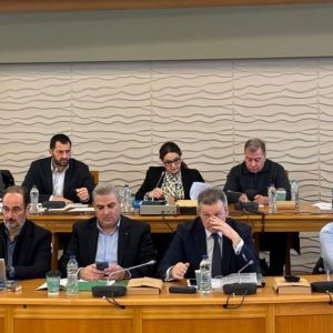 Με τη συμμετοχή μαθητών η 4η Τακτική Συνεδρίαση του Περιφερειακού Συμβουλίου Στερεάς Ελλάδας