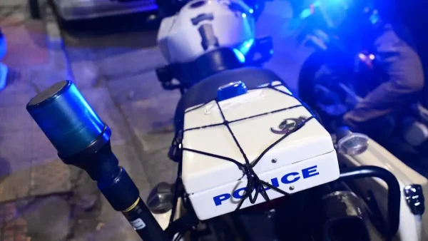 Νέα Πέραμος: Χτυπημένος με δυο σφαίρες και δεμένος χειροπόδαρα ο άνδρας που βρέθηκε νεκρός στο ρέμα