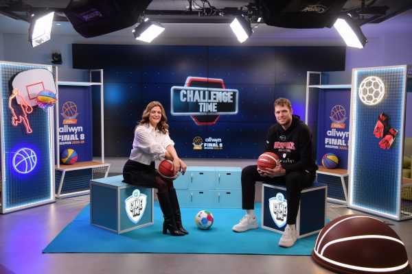 O Σάσα Βεζένκοφ στο Allwyn Game Time: Ο ιδανικός συμπαίκτης, ο δυσκολότερος αντίπαλος και το τραγούδι που αφιερώνει στον Ολυμπιακό External