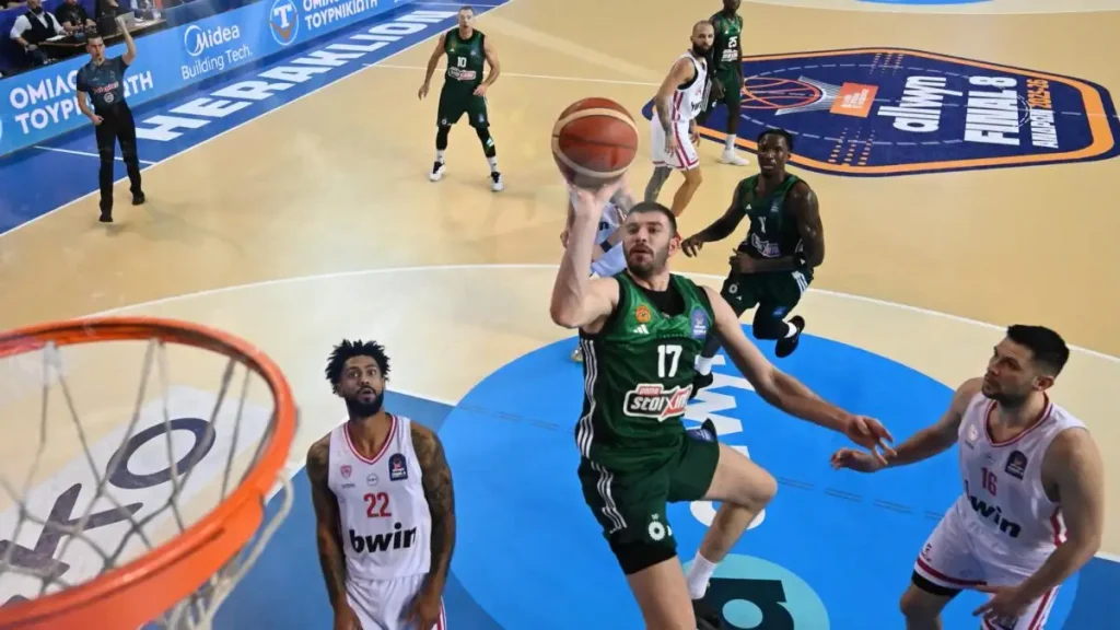 Ολυμπιακός – Παναθηναϊκός 68-79: Πράσινος θρίαμβος στον «αιώνιο» τελικό και κατάκτηση του Κυπέλλου Ελλάδας