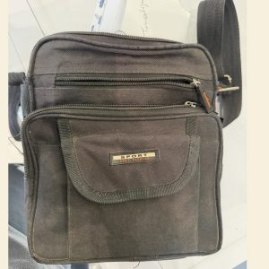 Βρέθηκε τσαντάκι απέναντι από το κατάστημα "Euronics Αναστασίου"