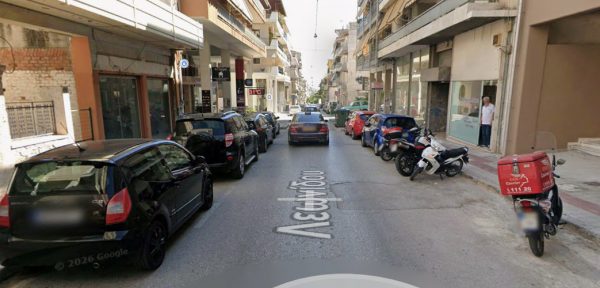 Κυκλοφοριακές ρυθμίσεις και αύριο στην οδό Λεωνίδου για εργασίες ασφαλτόστρωσης