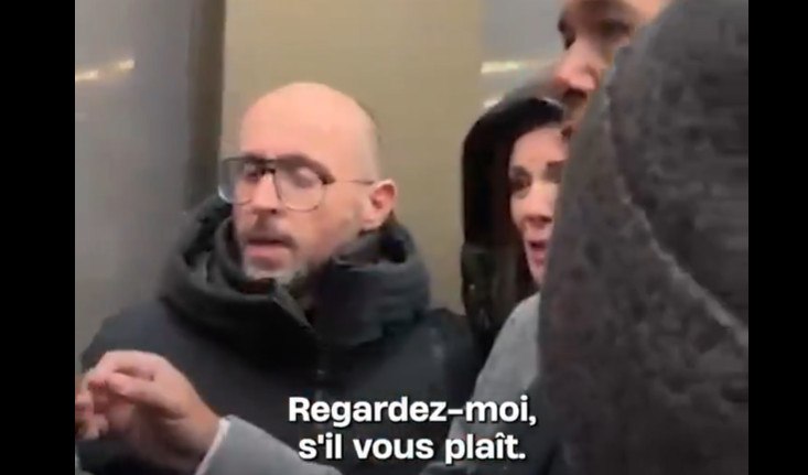 Κραν Μοντανά: Συγγενείς θυμάτων λίντσαραν τους ιδιοκτήτες του μπαρ – «Σκοτώσατε τον γιο μου, θα το πληρώσετε»