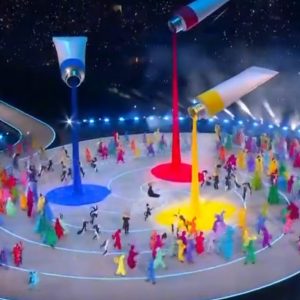 Χειμερινοί Ολυμπιακοί Αγώνες: Η φαντασμαγορική τελετή έναρξης με Μαράια Κάρεϊ, Αντρέα Μποτσέλι και πολλές αντιδράσεις