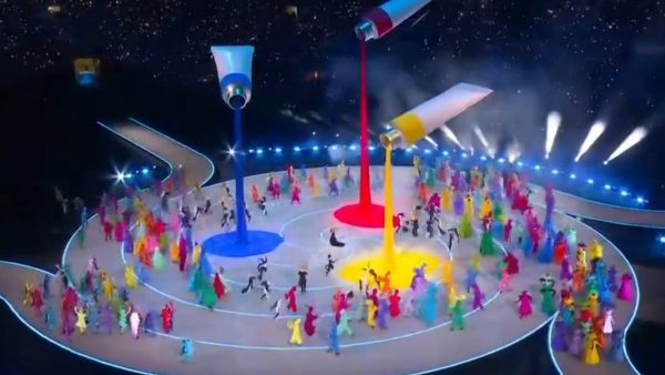 Χειμερινοί Ολυμπιακοί Αγώνες: Η φαντασμαγορική τελετή έναρξης με Μαράια Κάρεϊ, Αντρέα Μποτσέλι και πολλές αντιδράσεις