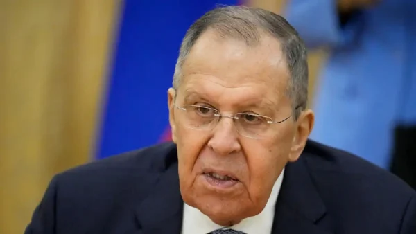 Λαβρόφ για Ουκρανία: «Μένει ακόμα πολύς δρόμος»