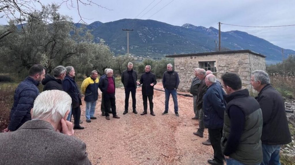 Επίσκεψη Σταϊκούρα σε έργα που ολοκληρώθηκαν ή υλοποιούνται σε Κοινότητες της Λαμίας