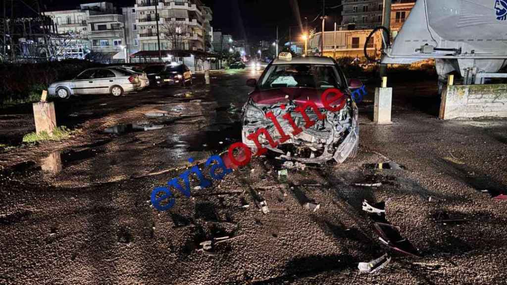 Οδηγός ταξί έχασε τις αισθήσεις του κι έπεσε σε κολονάκια (ΦΩΤΟ)