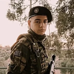 «Έμεινε στον τόπο ξεφορτώνοντας τον γερανό» - Συγκλονίζει ο πατέρας του 21χρονου που πέθανε από ηλεκτροπληξία μαζί με συνάδελφό του