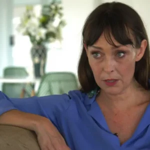 Θύμα του Επστάιν καταγγέλλει: Μου είχαν πάρει το διαβατήριο, δεν μπορούσα να ξεφύγω, εκείνος με βίαζε επανειλημμένως