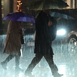 Έκτακτο δελτίο επιδείνωσης καιρού: Ισχυρές βροχές και καταιγίδες φέρνει διπλό σύστημα κακοκαιρίας